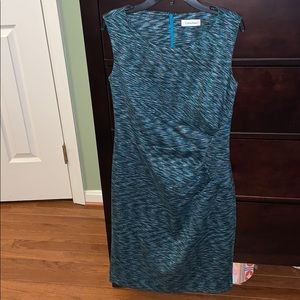 CALVIN KLEIN SIZE 4 DRESS